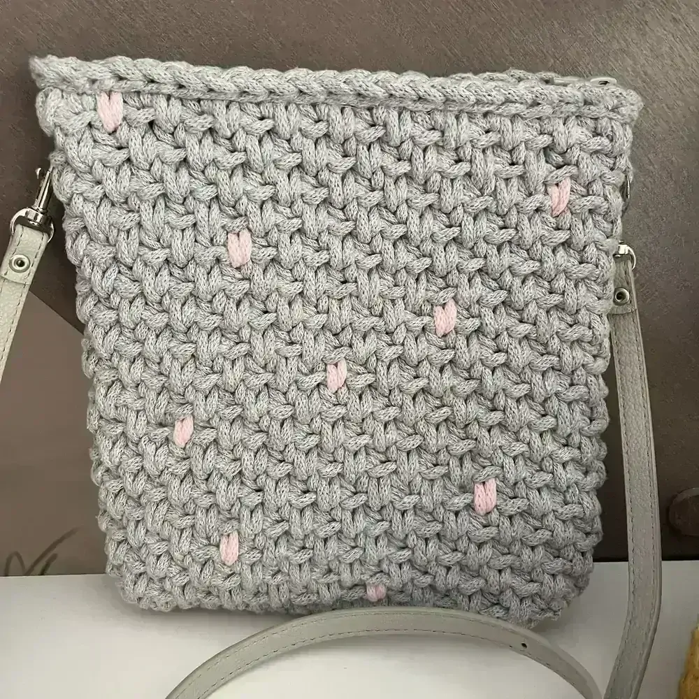 Kabelka crossbody: Šedá s růžovou