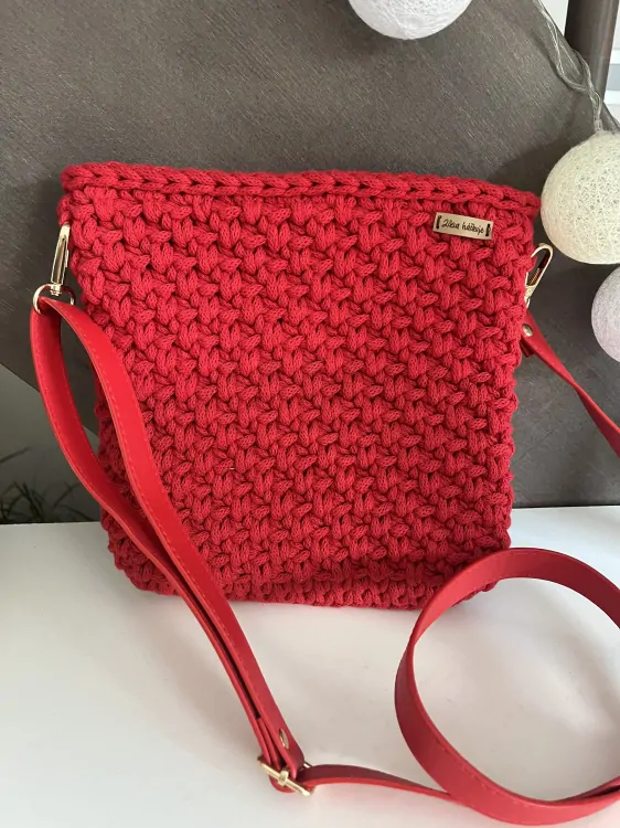 Kabelka crossbody - červená