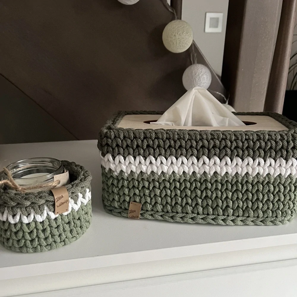 Olivová sada - obal na kapesníky a svícen s přírodní svíčkou