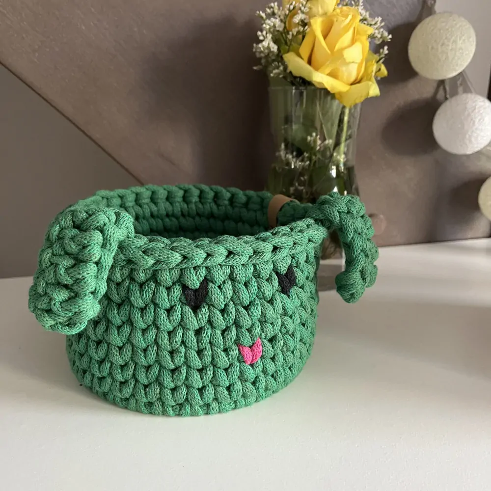 Dětský košík zelený pejsek