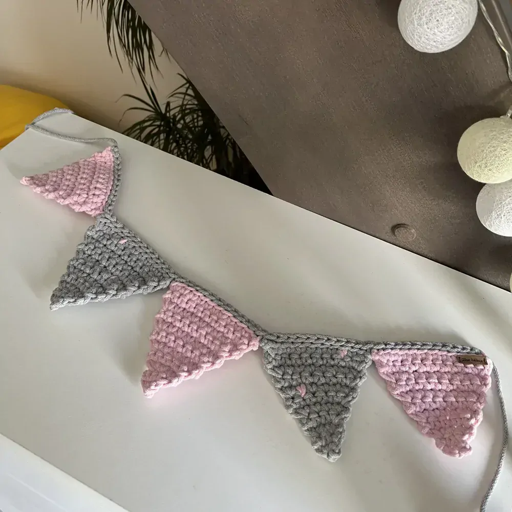 Girlanda (různé barvy)