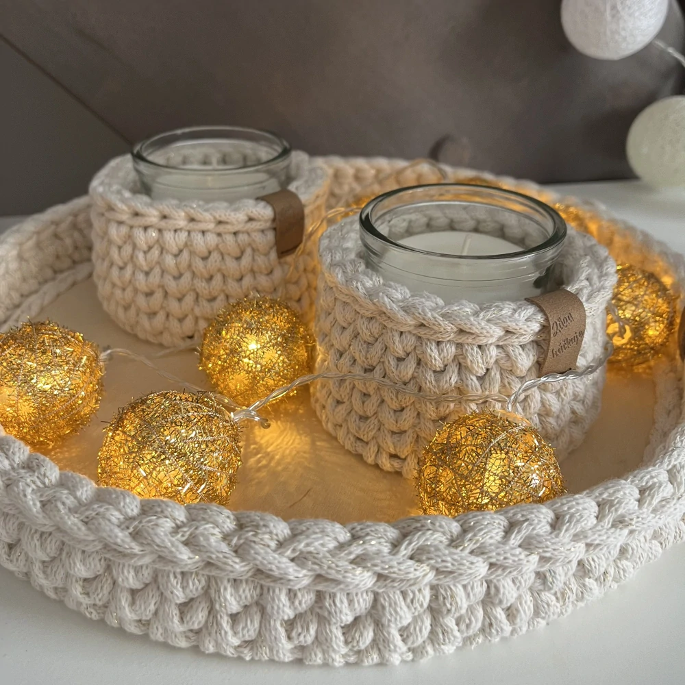 Dekorační tác se zlatou nitkou (různé barvy)