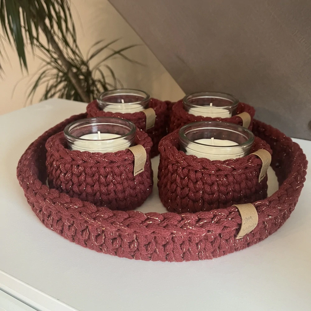 Adventní svícen se zlatou nitkou (různé barvy)