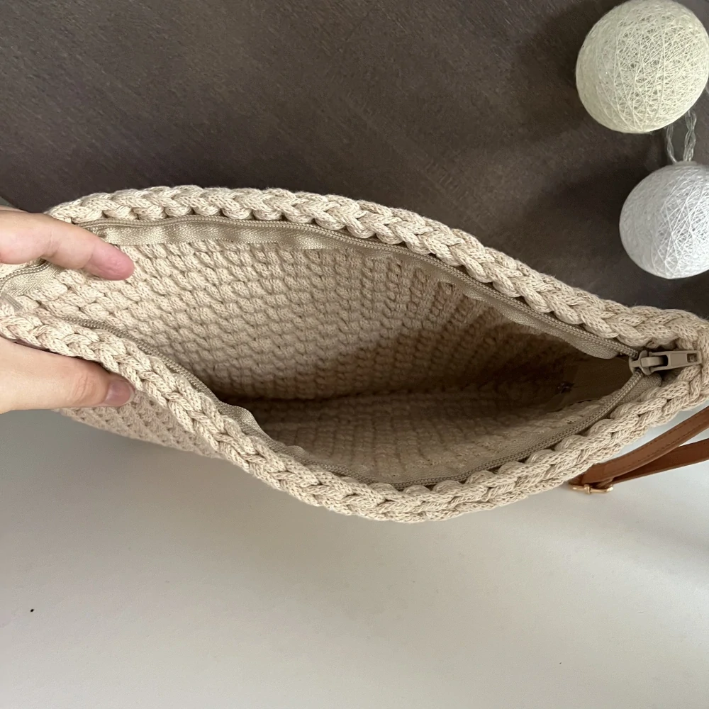 Kabelka široká crossbody (různé barvy)