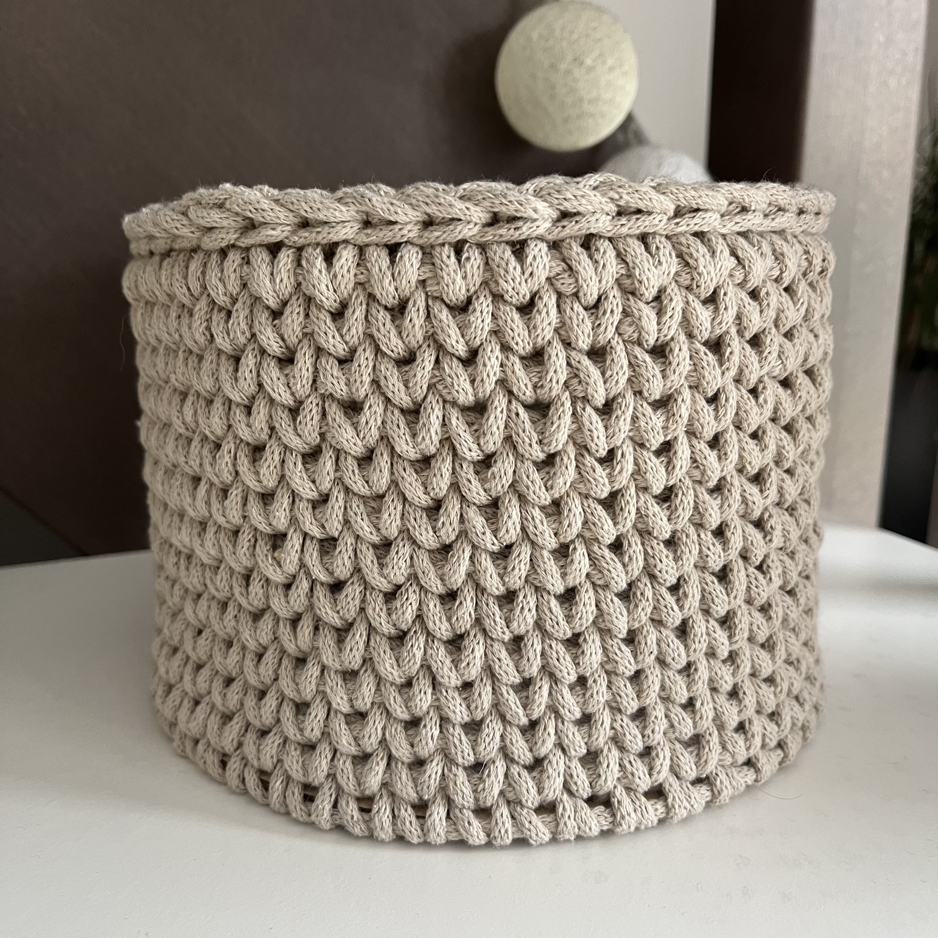 Košík - kulatý (různé barvy)