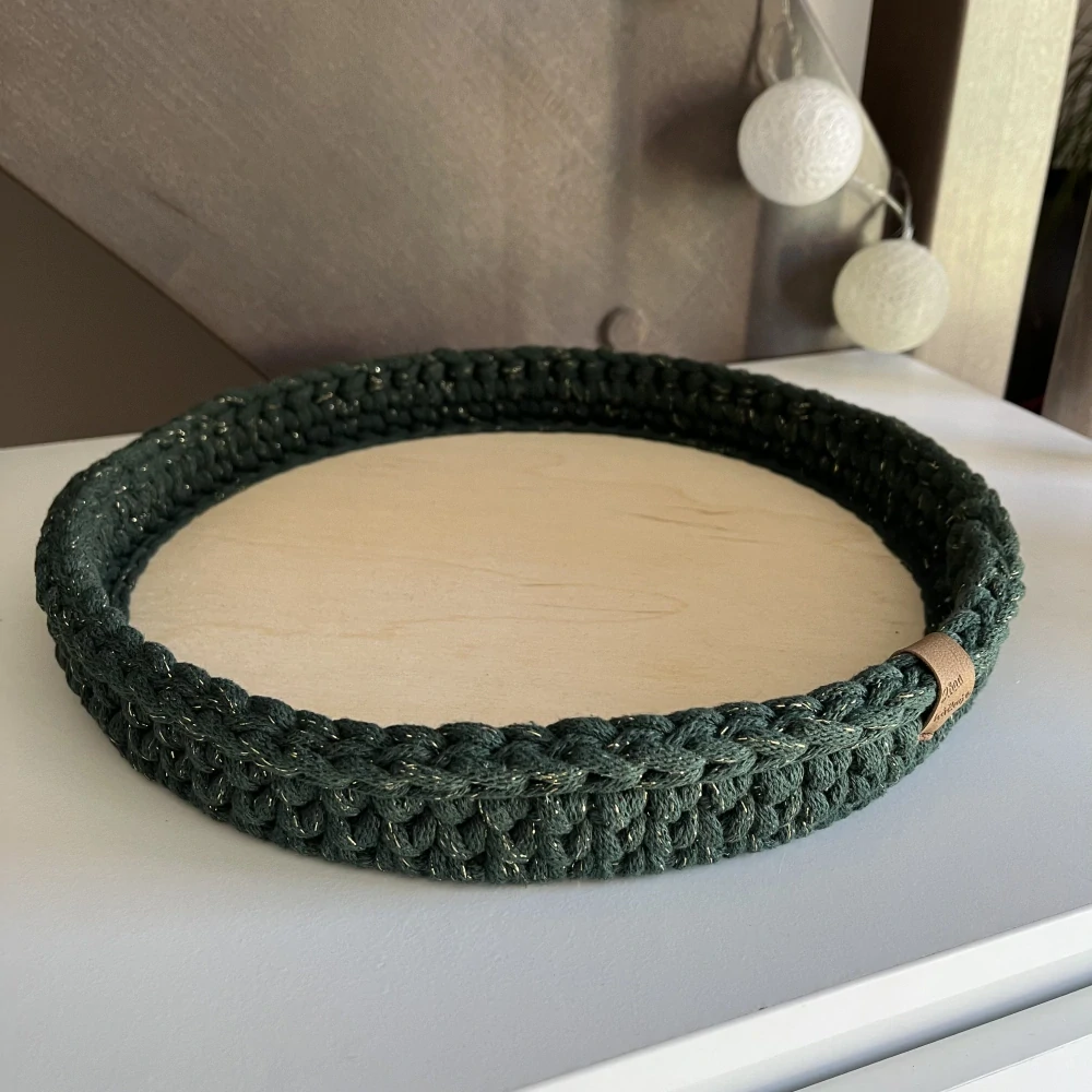 Dekorační tác se zlatou nitkou (různé barvy)