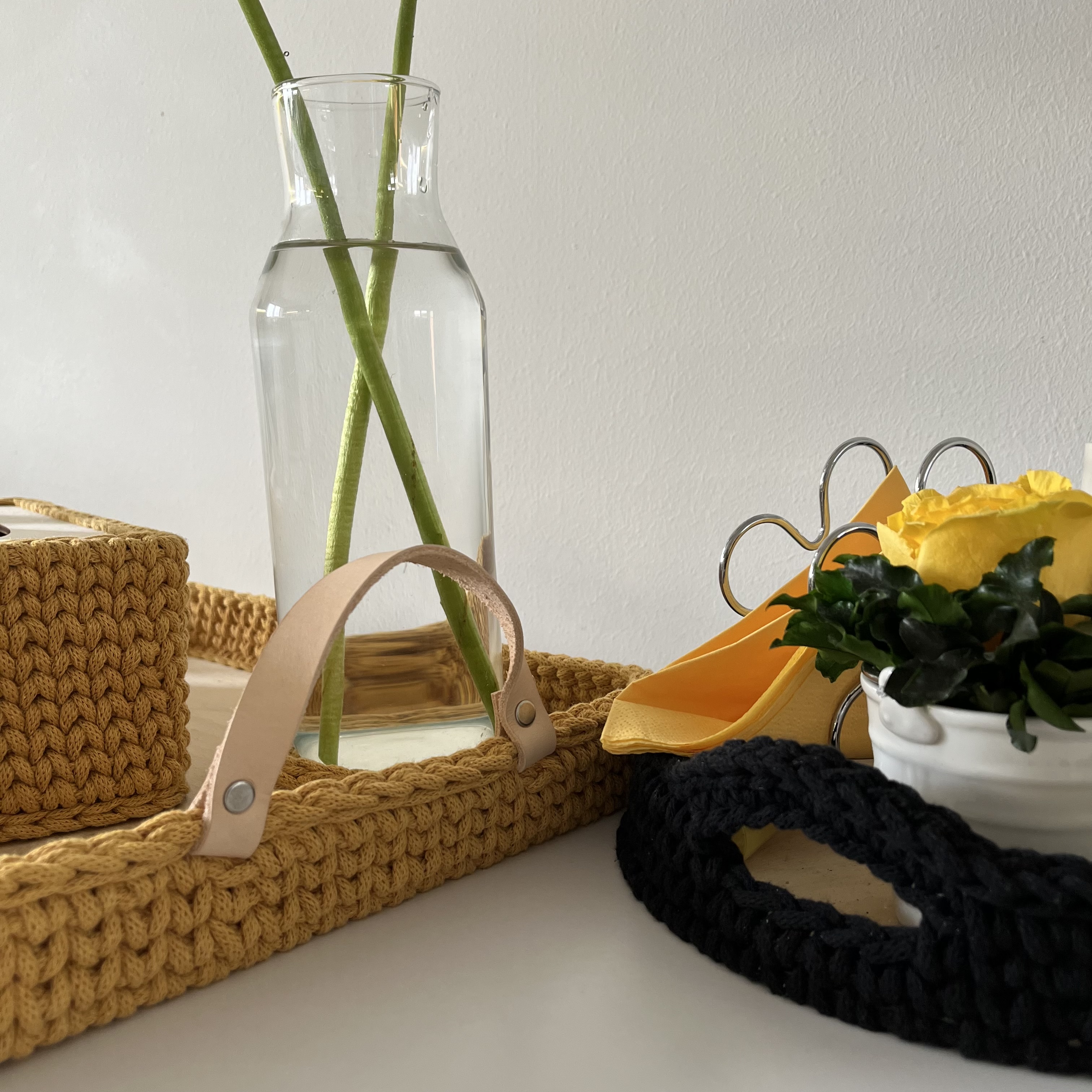 Podnos - ovál (různé barvy)