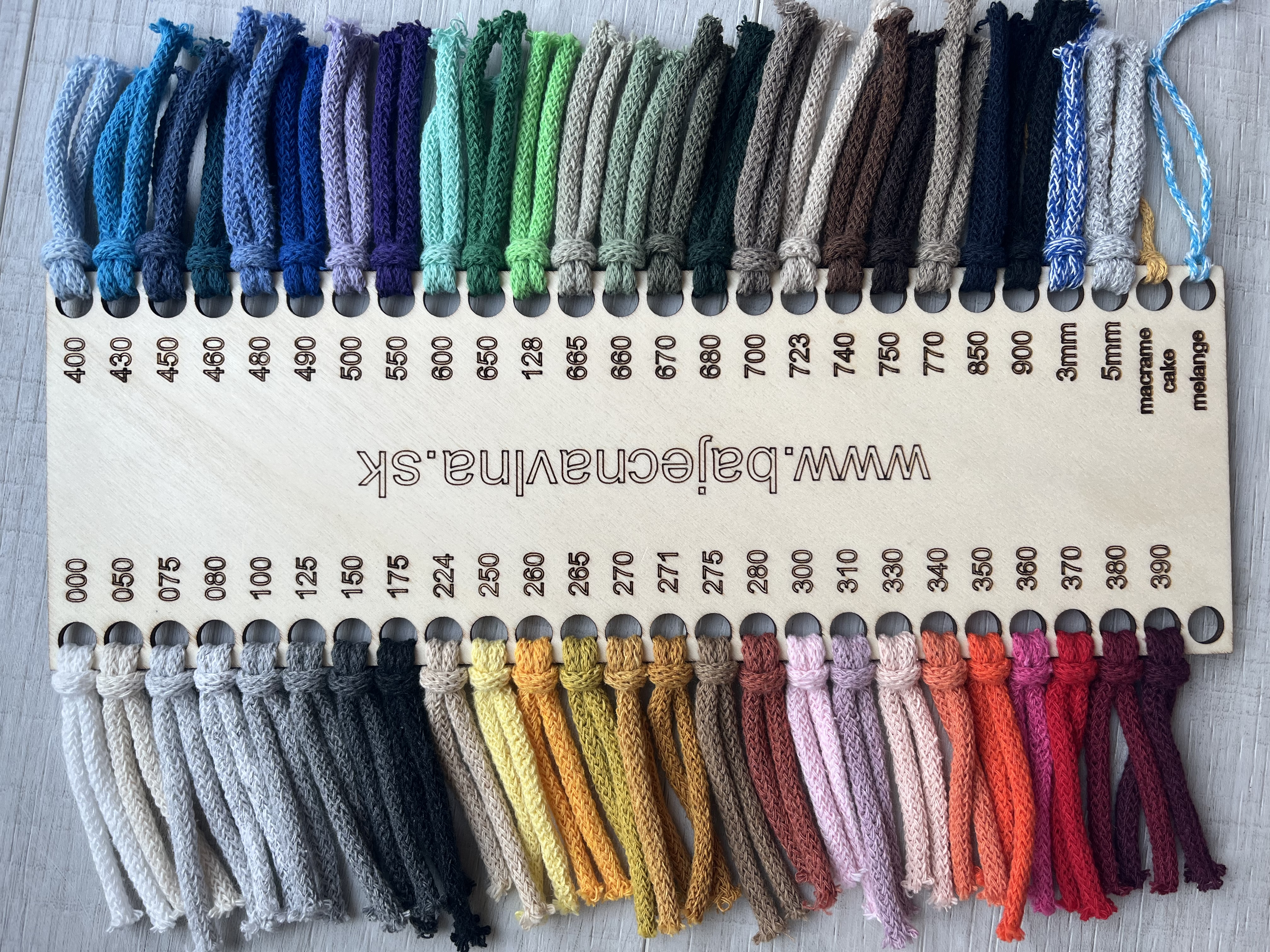 Obal na hrníček (různé barvy)