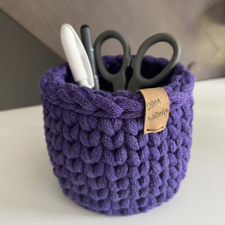 Stojánek na tužky (různé barvy)