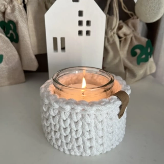 Svícen s přírodní svíčkou - bílý