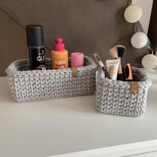 Sada košíků (různé barvy)